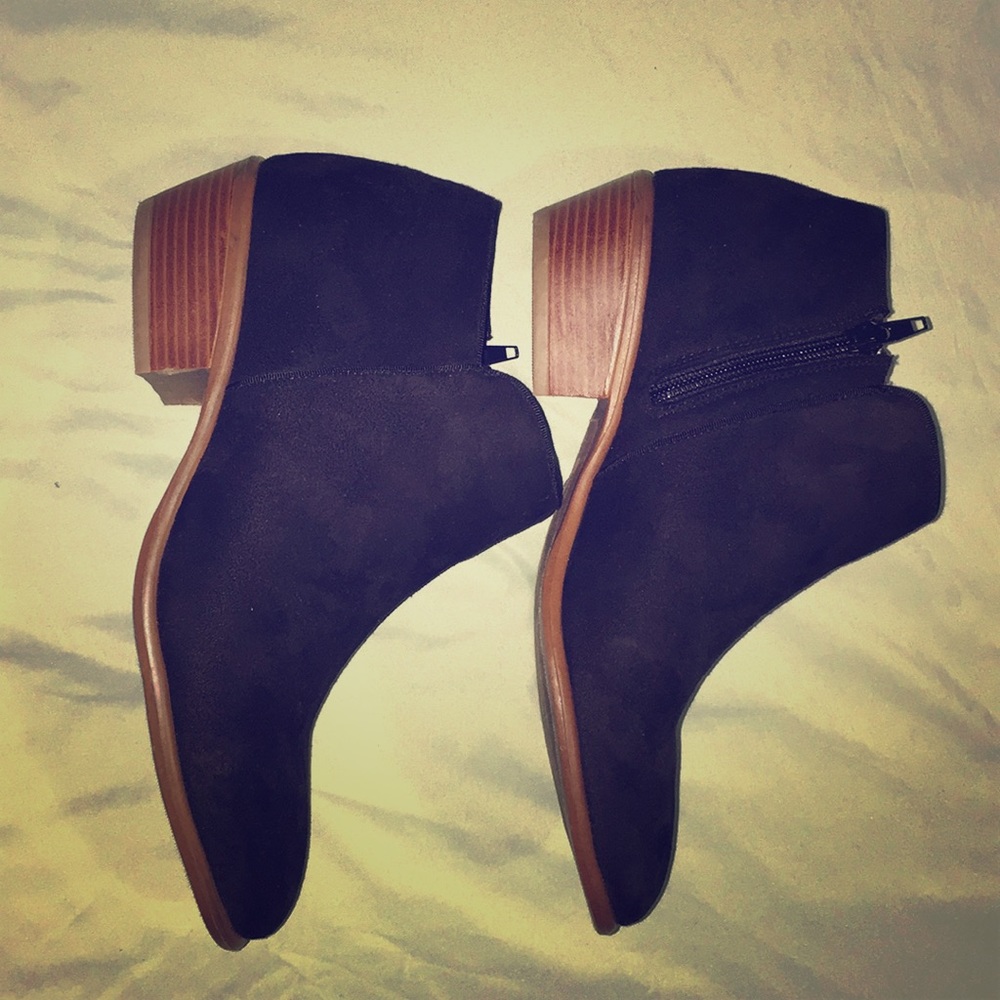 Wild Diva Lounge Ankle Booties